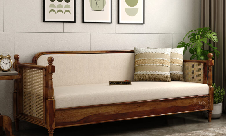 Divan bed wooden street